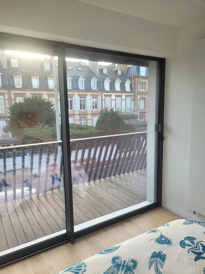 Appartement Au Nom Du Zen 3 Pieces Avec Terrasse Coeur Deauville